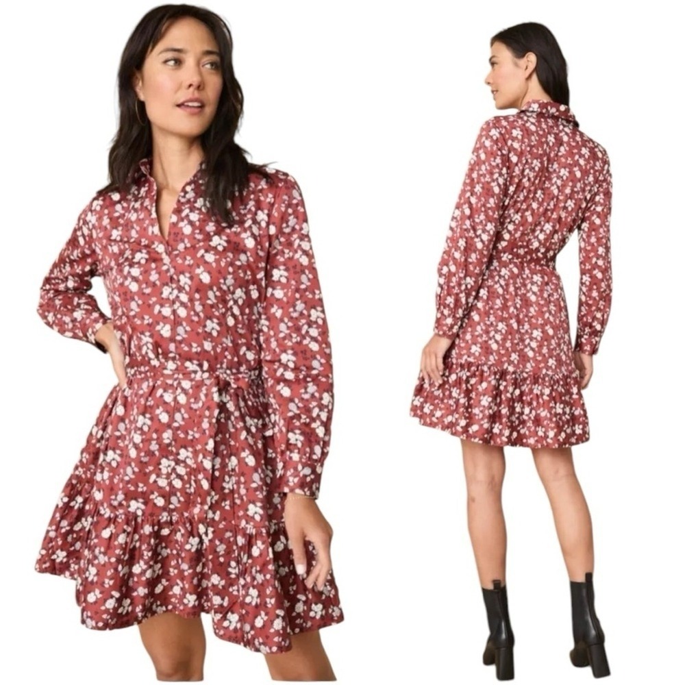 UNTUCKit Chessie Red Floral Stretch Button‎ Down Shirt Women's Size 8
